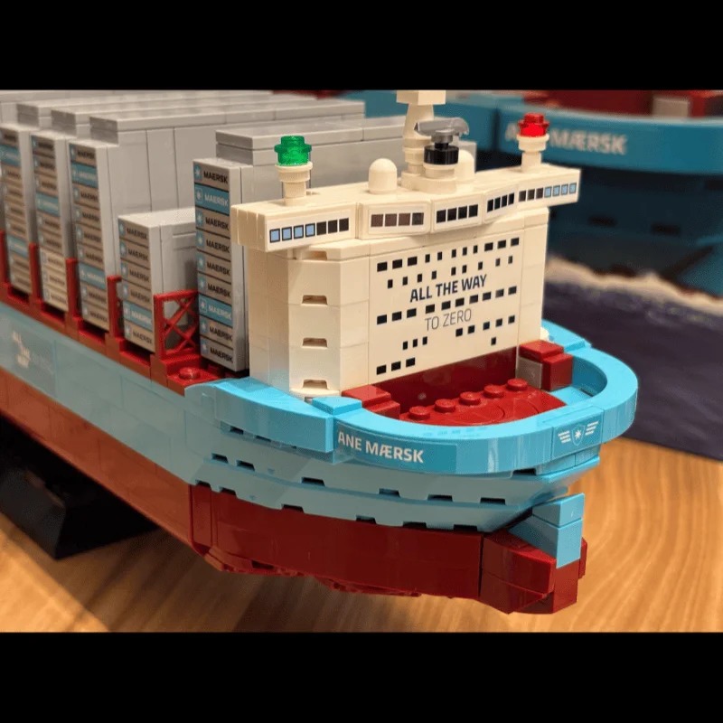 새로운 2026년형 이중 연료 컨테이너 선박 브릭 퍼즐 - Lego Set Technic 리뷰 및 가격